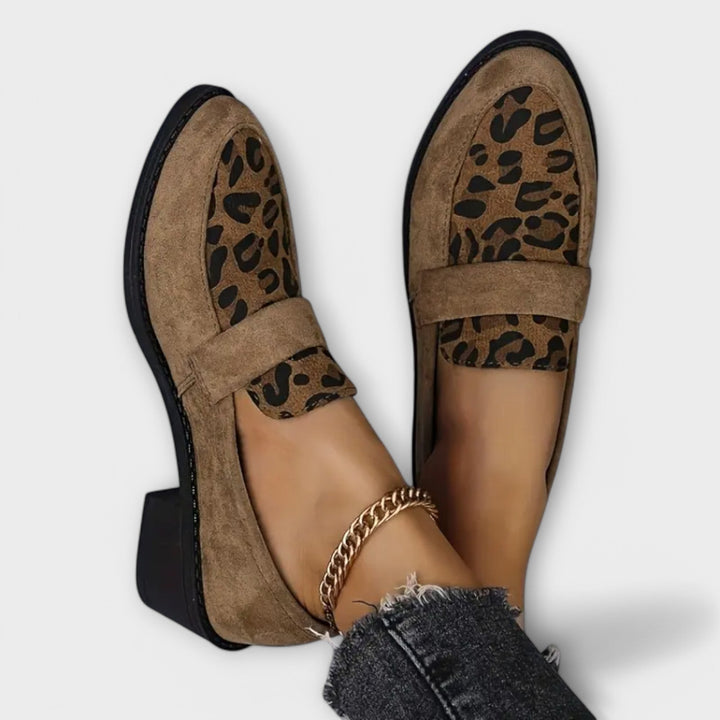 Eleganckie damskie buty w wzór panterki