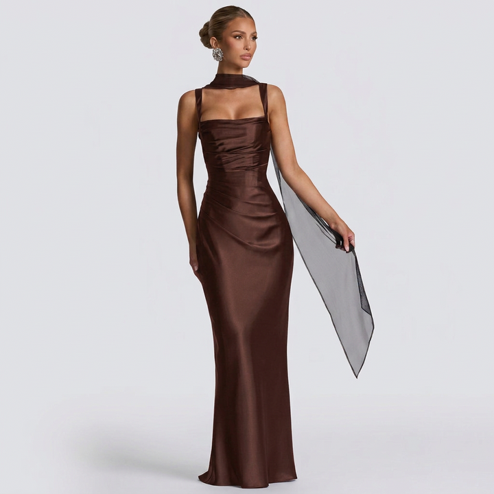 Regina - Elegancka Sukienka Maxi