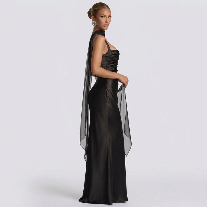 Regina - Elegancka Sukienka Maxi